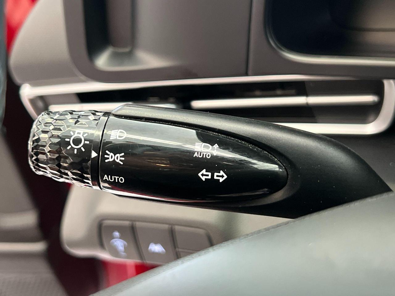 2021 Hyundai Elantra PREFERRED+SUNROOF+LaneKeep+APPLE PLAY+CLEAN CARFAX - Photo #42