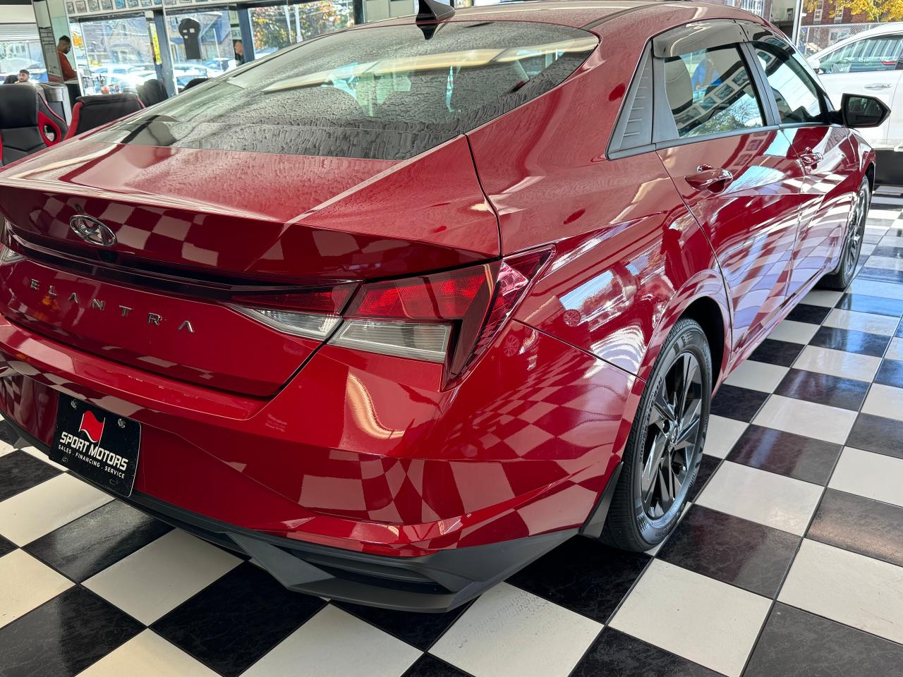 2021 Hyundai Elantra PREFERRED+SUNROOF+LaneKeep+APPLE PLAY+CLEAN CARFAX Photo132