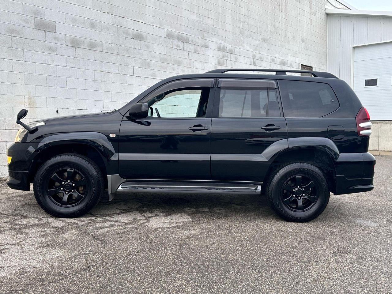 2007 Toyota Land Cruiser PRADO - 4WD | 2.7L | 4 CYLINDER | 8PASSENGER - Photo #3