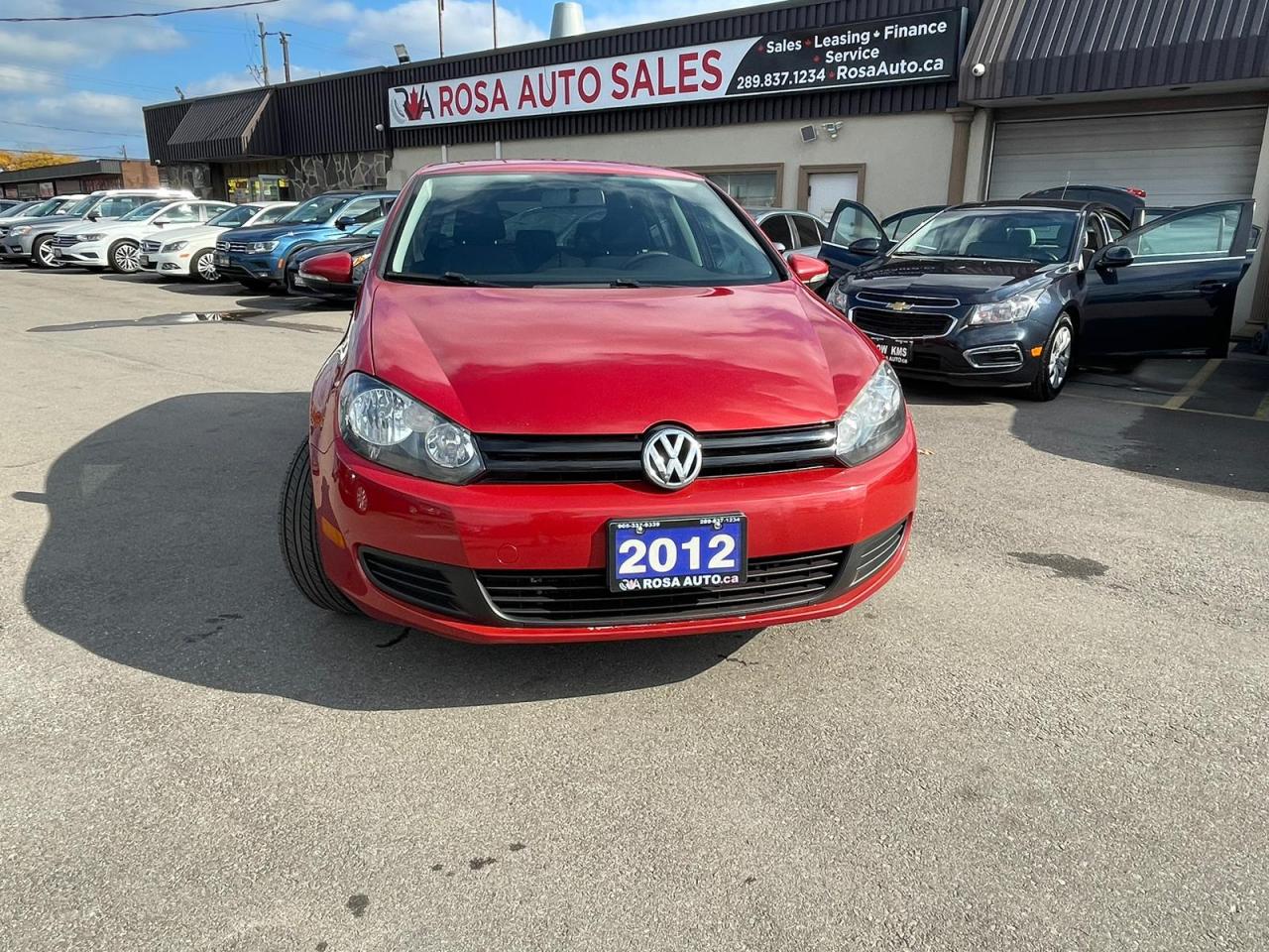 2012 Volkswagen Golf 5dr HB Man  LOW KM NEW TIRES PW PL PM NEW BRAKES - Photo #1