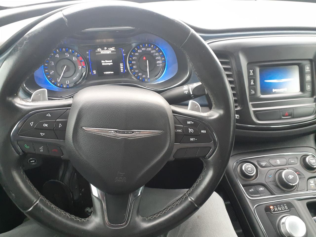 2015 Chrysler 200 S, Leather, Alloys - Photo #12