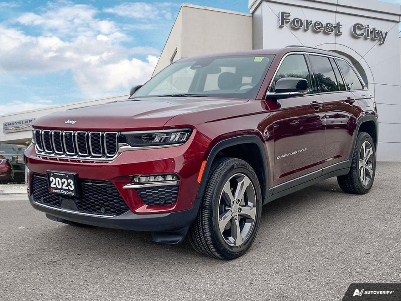 Used 2023 Jeep Grand Cherokee Limited Clean CARFAX - One Owner - Low Kilometers for sale in London, ON