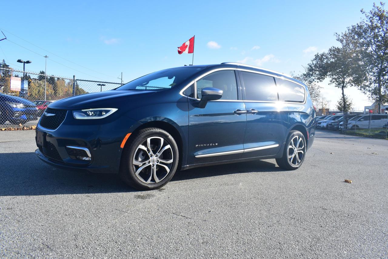 Used 2022 Chrysler Pacifica Pinnacle for sale in Coquitlam, BC