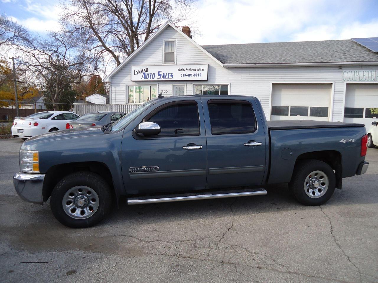 2013 Chevrolet Silverado 1500 4WD Crew Cab 143.5" LS Cheyenne Edition