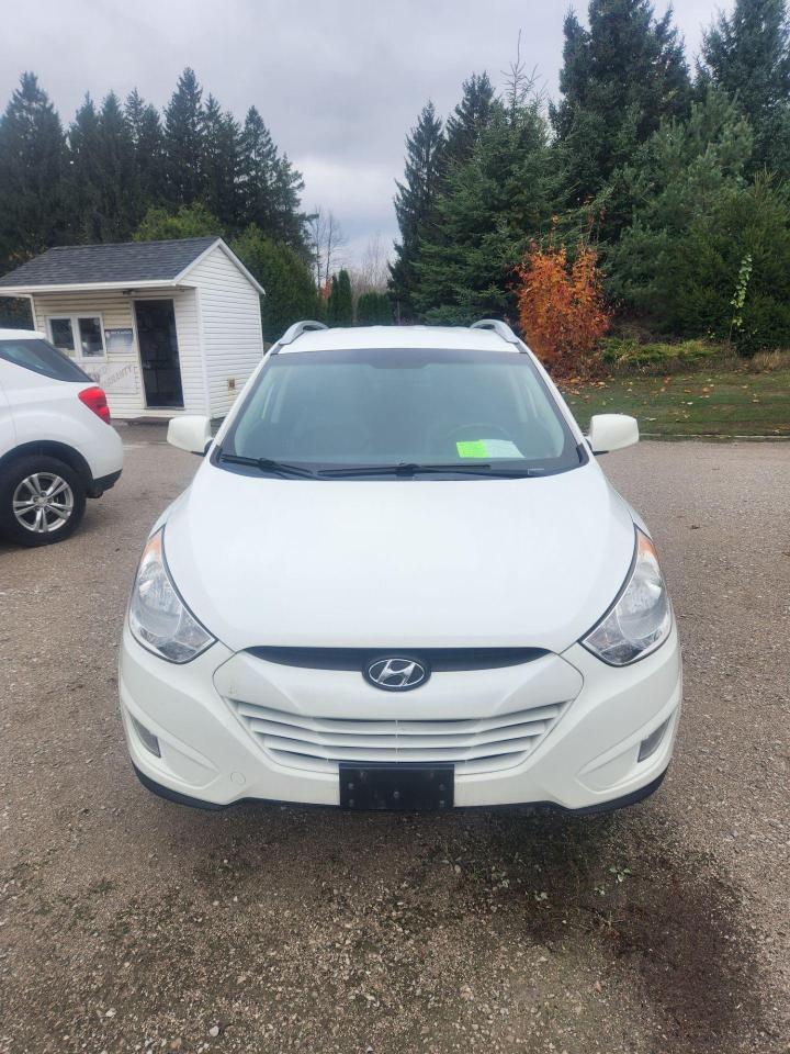 Used 2012 Hyundai Tucson FWD 4dr I4 Auto GLS for sale in Oro Medonte, ON