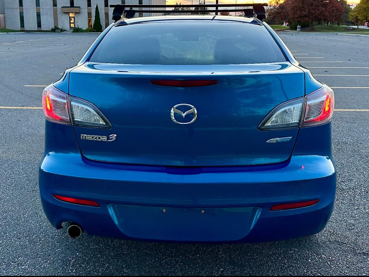 2012 Mazda MAZDA3 GS - Safety Certified - Photo #11