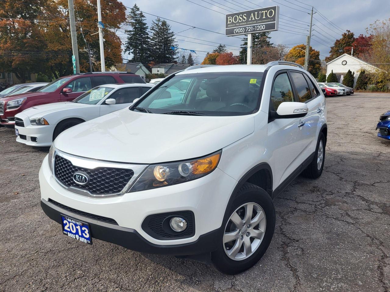 Used 2013 Kia Sorento LX for sale in Oshawa, ON