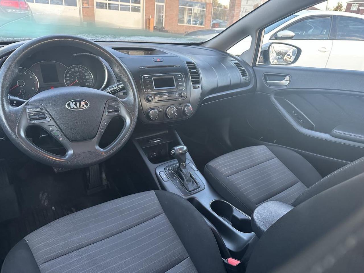 2016 Kia Forte - Photo #11