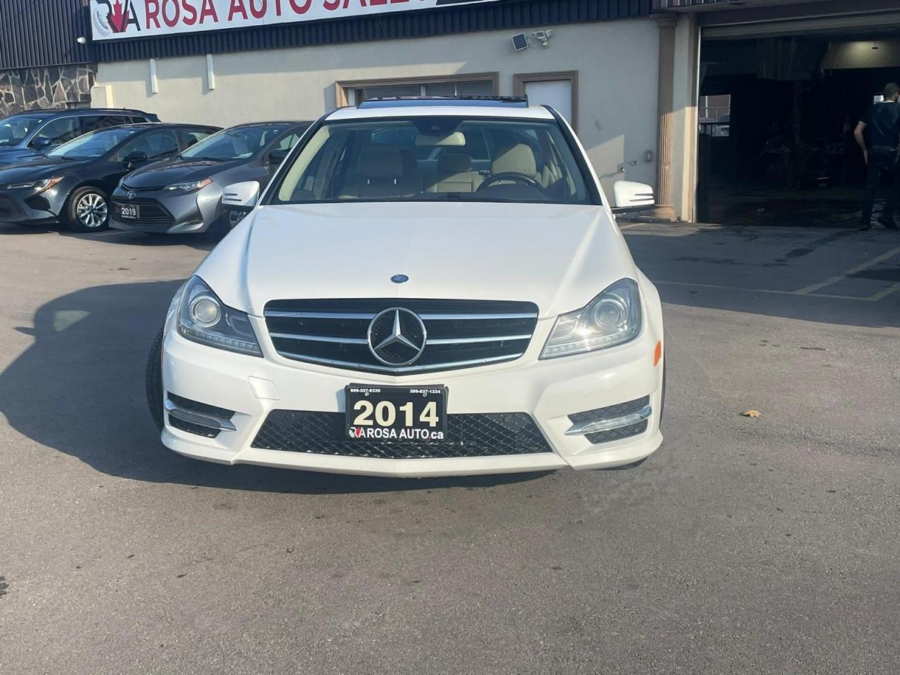 2014 Mercedes-Benz C-Class C 300 4MATIC NO ACCIDENT NAVIGATION LTR SUNROOF - Photo #9