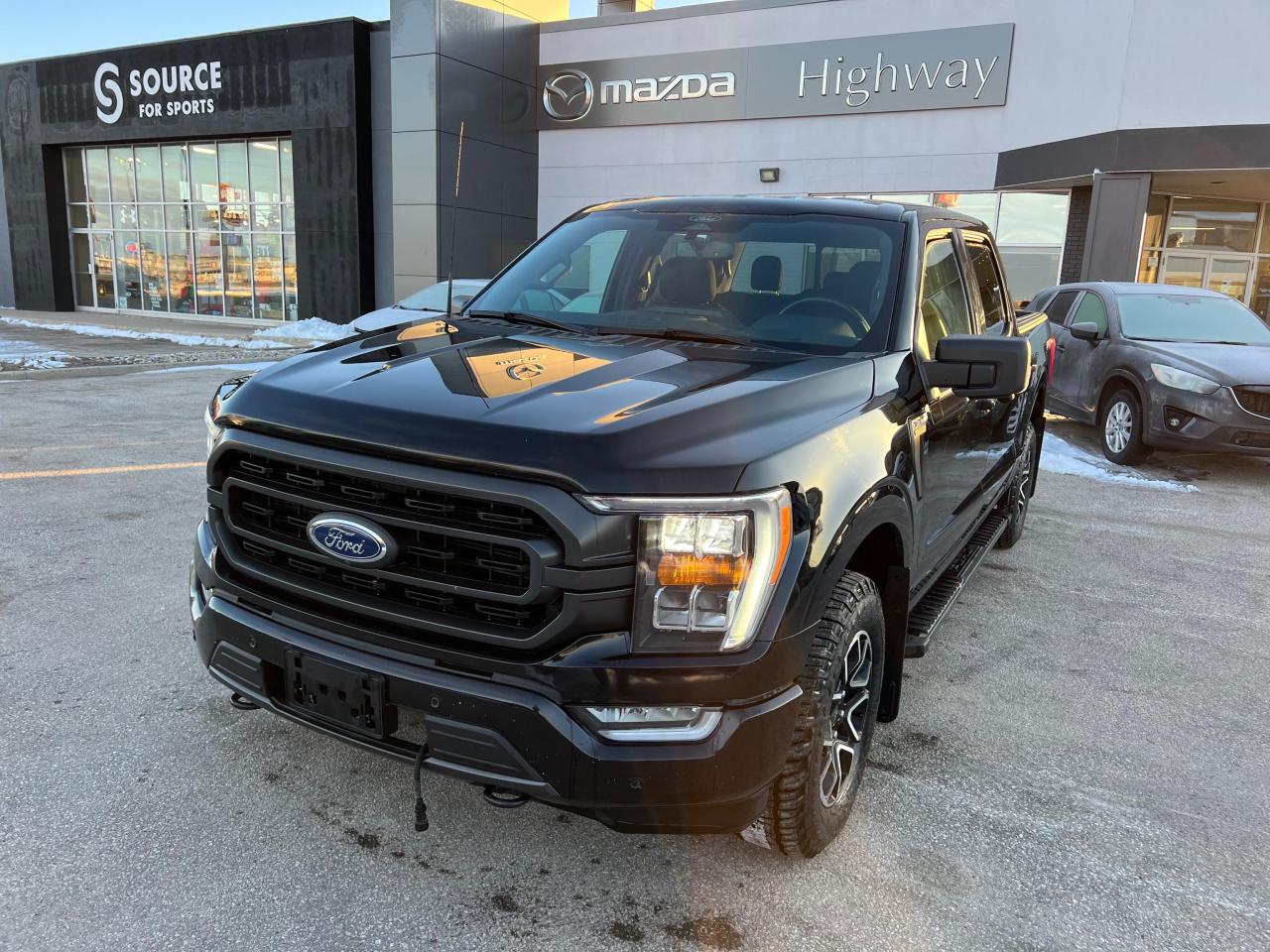 Used 2021 Ford F-150 4x4 - Supercrew XLT - 145 WB for sale in Steinbach, MB