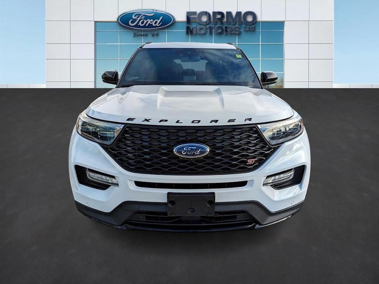 2022 Ford Explorer ST Photo