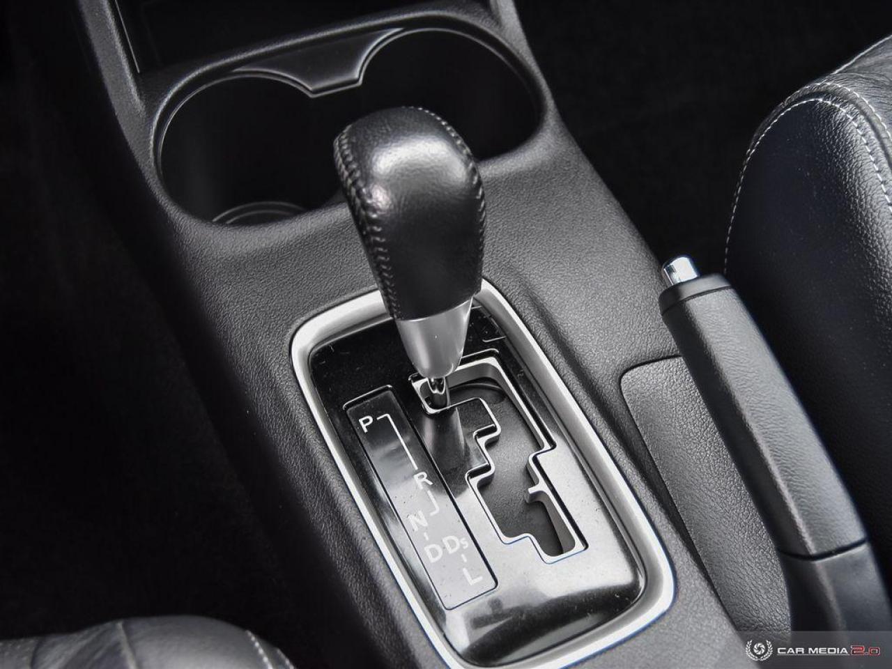 2014 Mitsubishi Outlander 4WD 4dr ES Photo