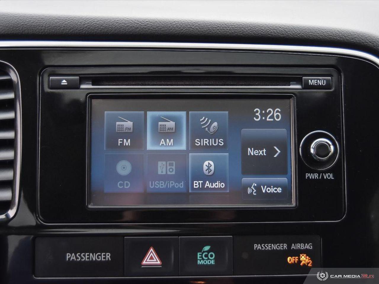 2014 Mitsubishi Outlander 4WD 4dr ES Photo