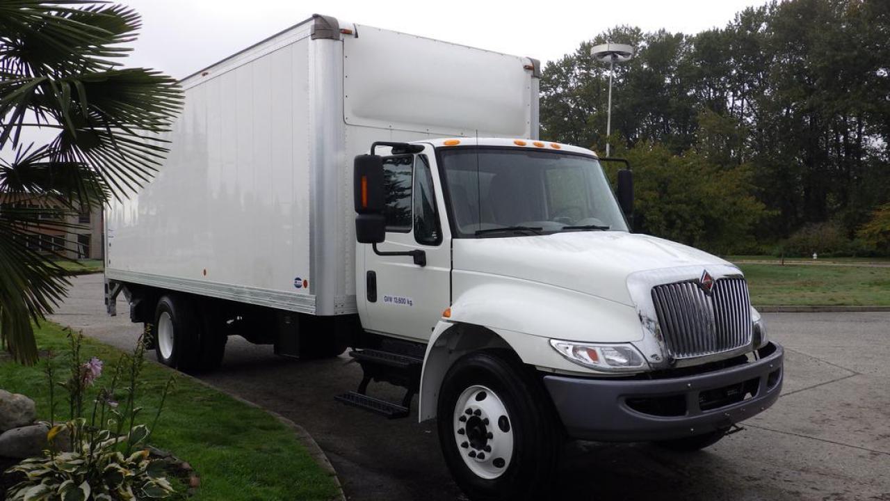 Used 2019 International 4300 Cube Truck Dually Diesel With Power Tailgate for sale in Burnaby, BC