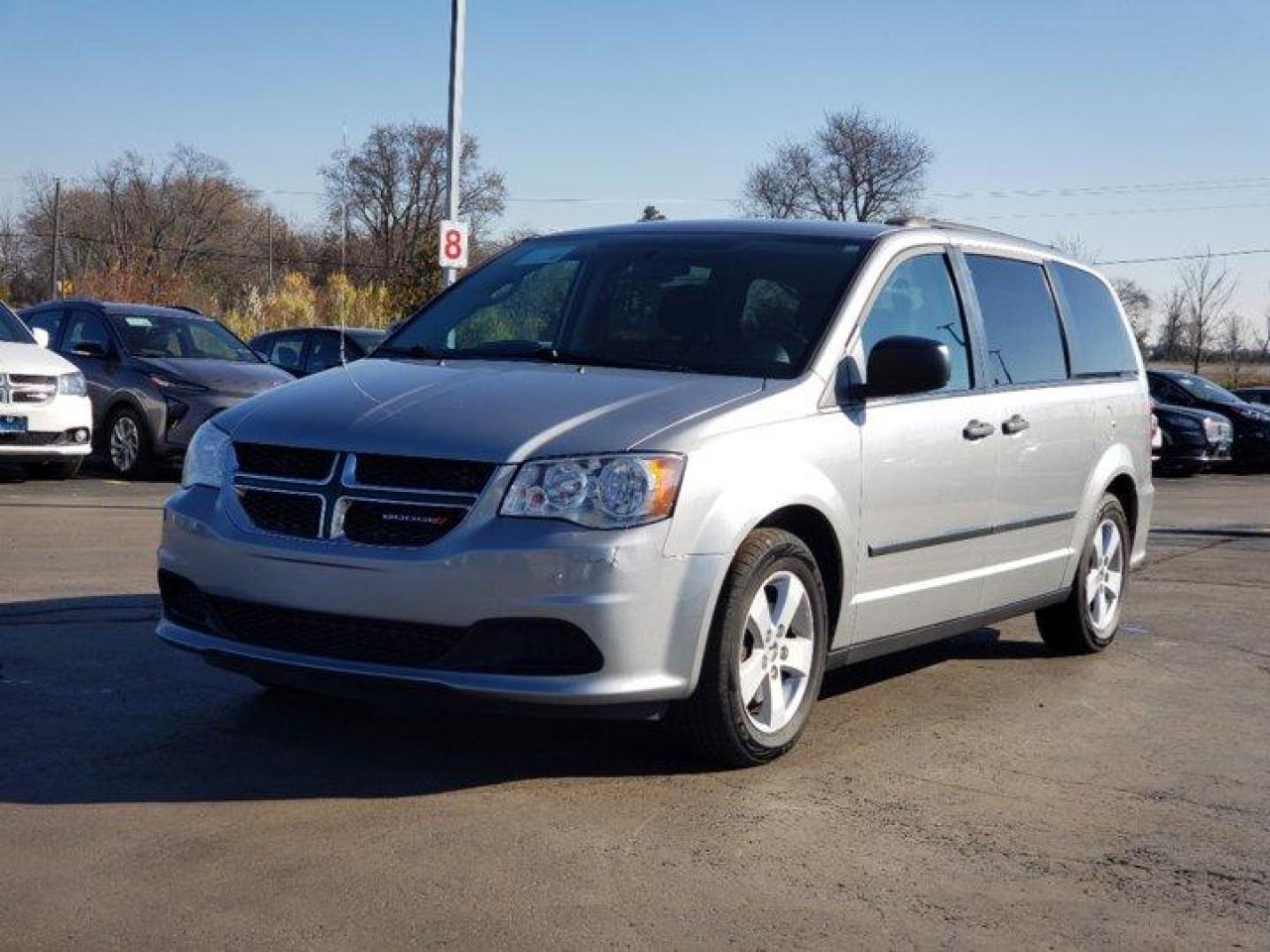 Used 2016 Dodge Grand Caravan SE Plus - Express Package, Power Group, Dual Zone Climate, Hitch, Keyless Entry & Much More! for sale in Guelph, ON
