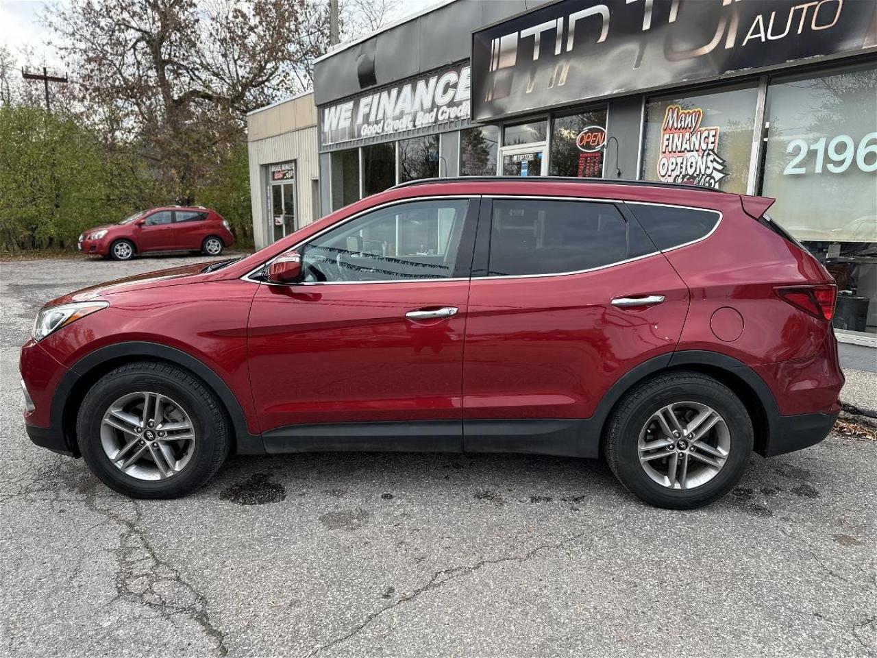 Used 2017 Hyundai Santa Fe Premium for sale in Bowmanville, ON