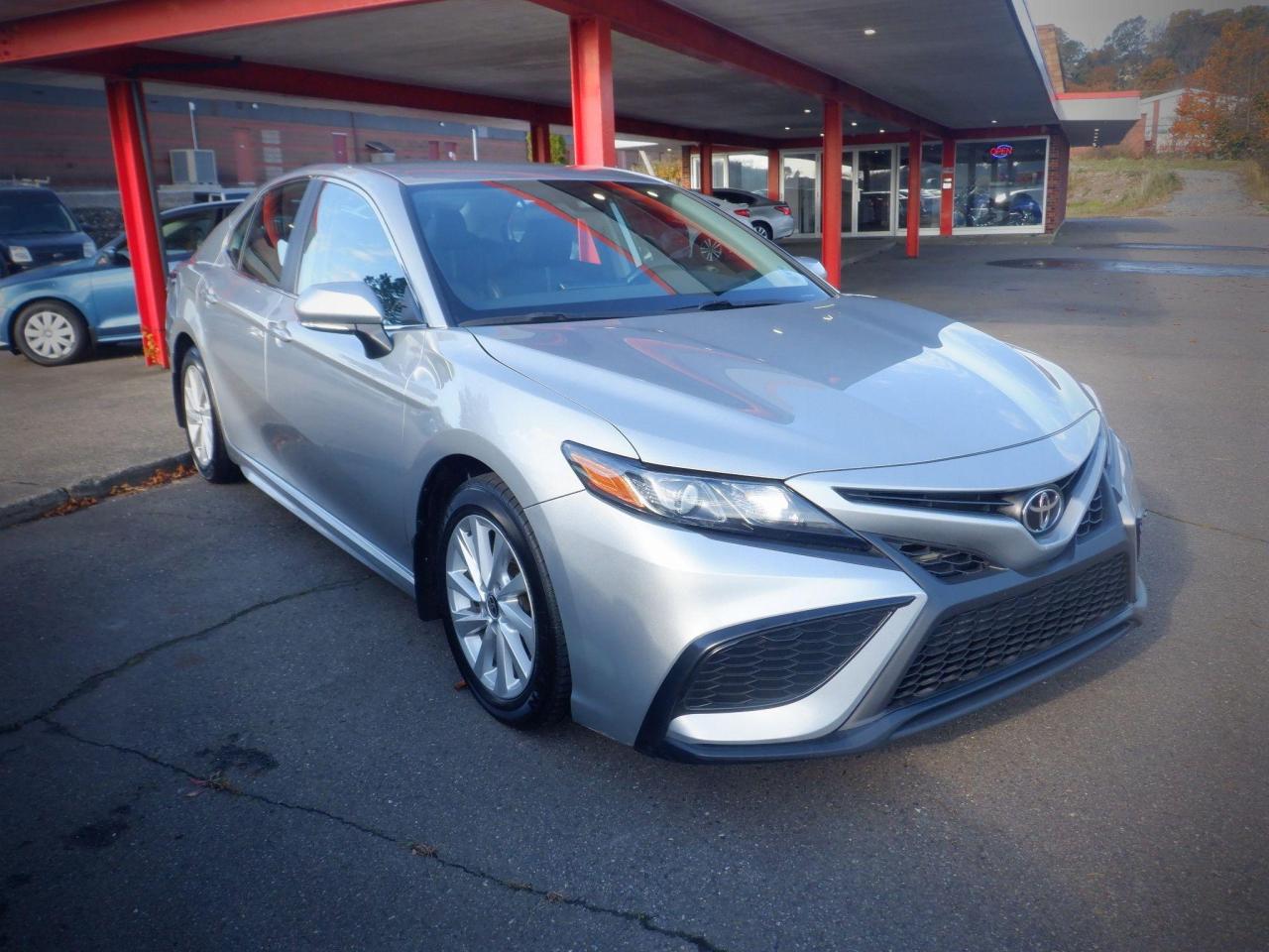 2021 Toyota Camry SE - Photo #1
