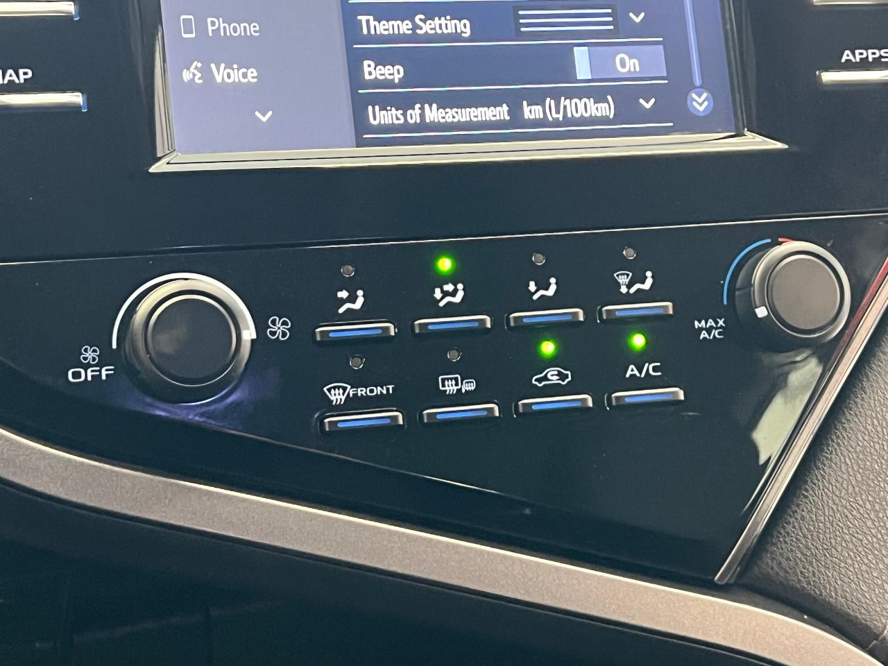 2020 Toyota Camry LE+Adaptive Cruise+LaneKeep+ApplePlay+CLEAN CARFAX Photo108