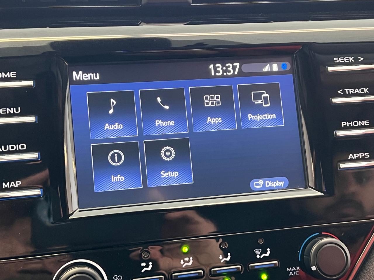 2020 Toyota Camry LE+Adaptive Cruise+LaneKeep+ApplePlay+CLEAN CARFAX Photo107