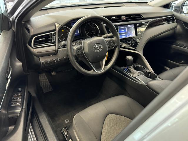2020 Toyota Camry LE+Adaptive Cruise+LaneKeep+ApplePlay+CLEAN CARFAX Photo18
