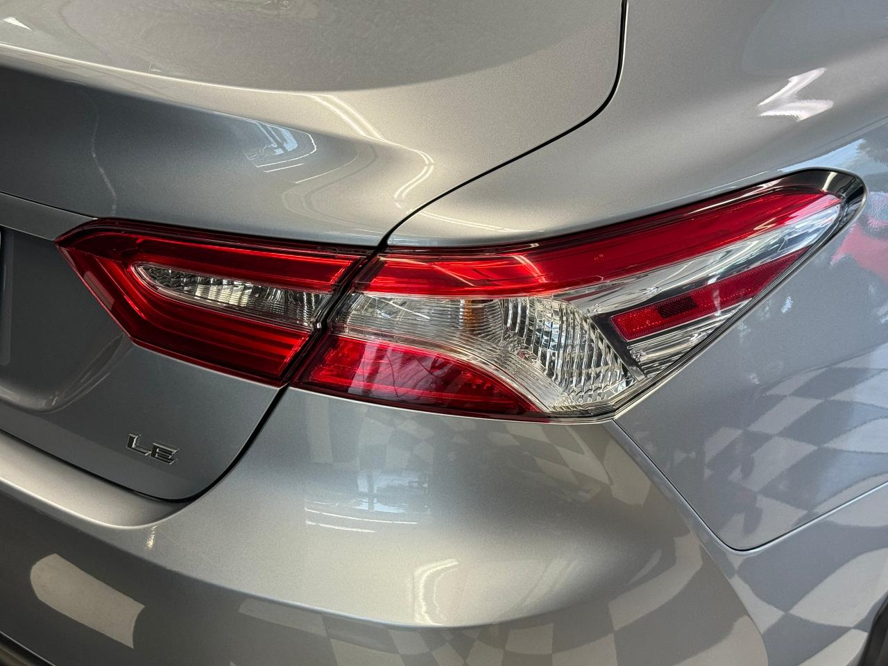 2020 Toyota Camry LE+Adaptive Cruise+LaneKeep+ApplePlay+CLEAN CARFAX Photo69