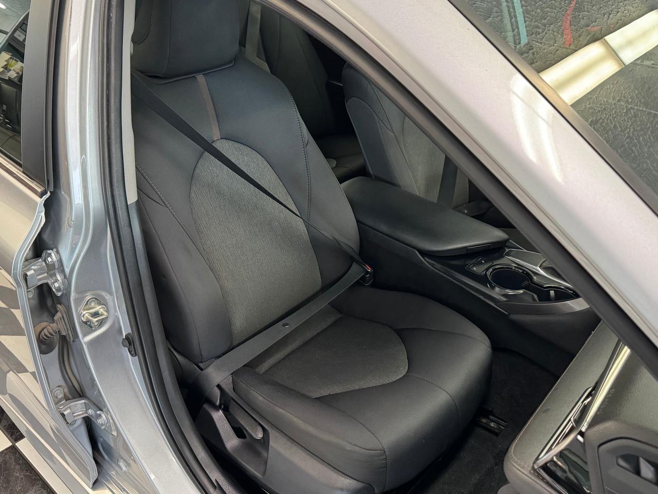 2020 Toyota Camry LE+Adaptive Cruise+LaneKeep+ApplePlay+CLEAN CARFAX - Photo #23