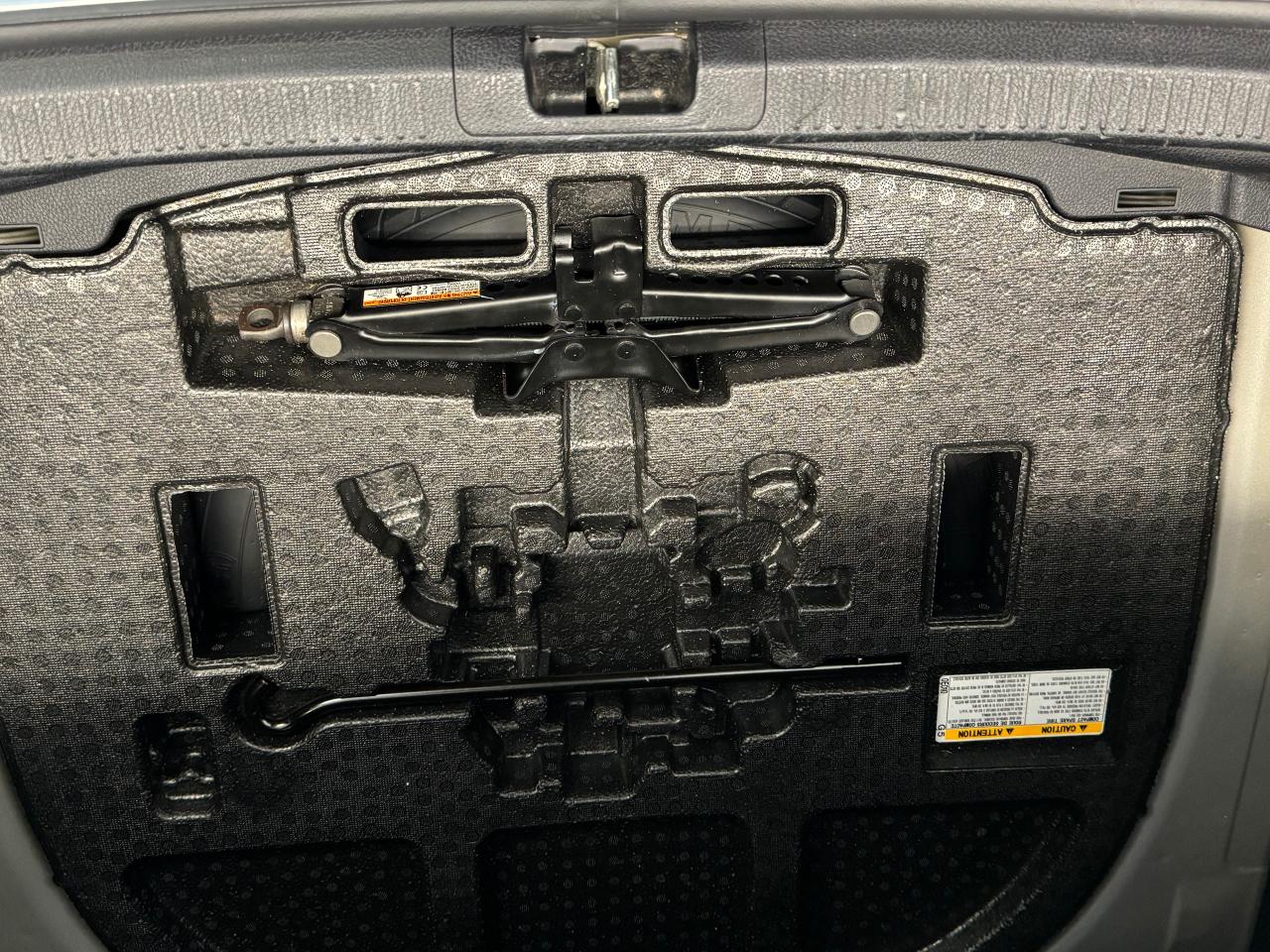 2020 Toyota Camry LE+Adaptive Cruise+LaneKeep+ApplePlay+CLEAN CARFAX - Photo #62