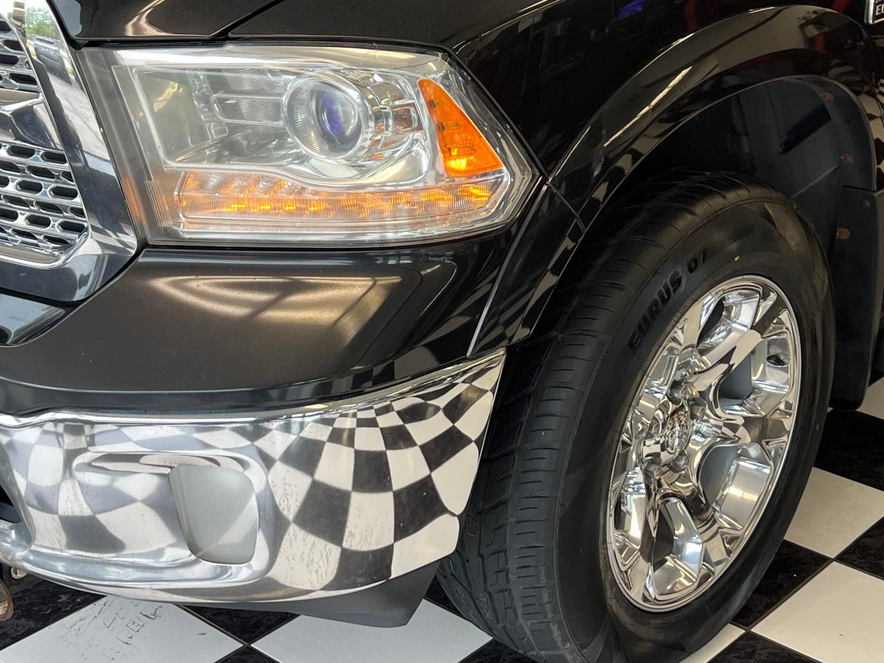 2016 RAM 1500 Laramie Crew 4x4 EcoDiesel+New Tires+CLEAN CARFAX - Photo #43