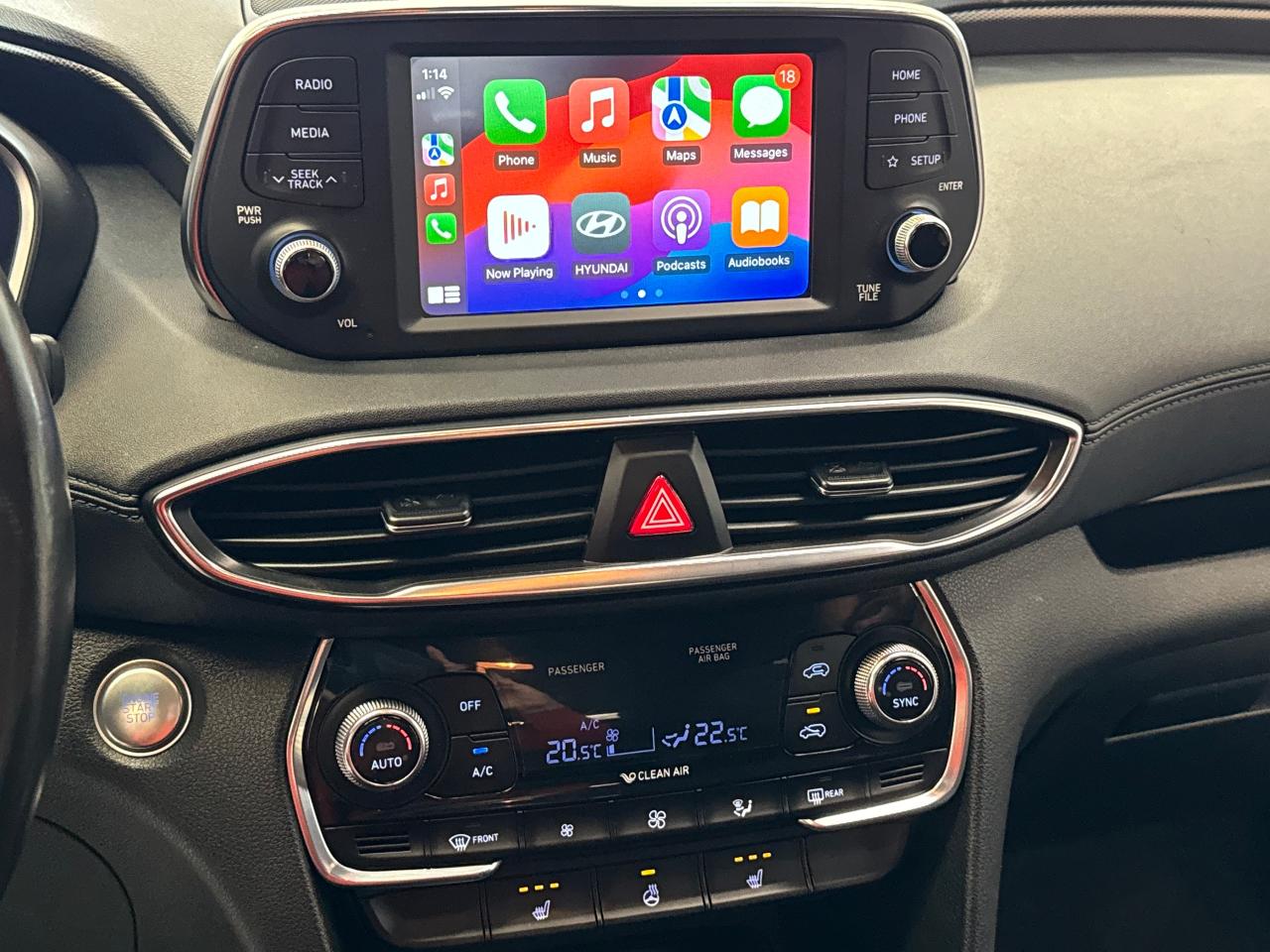 2019 Hyundai Santa Fe Preferred 2.0T AWD+New Tires & Brakes+CLEAN CARFAX - Photo #10