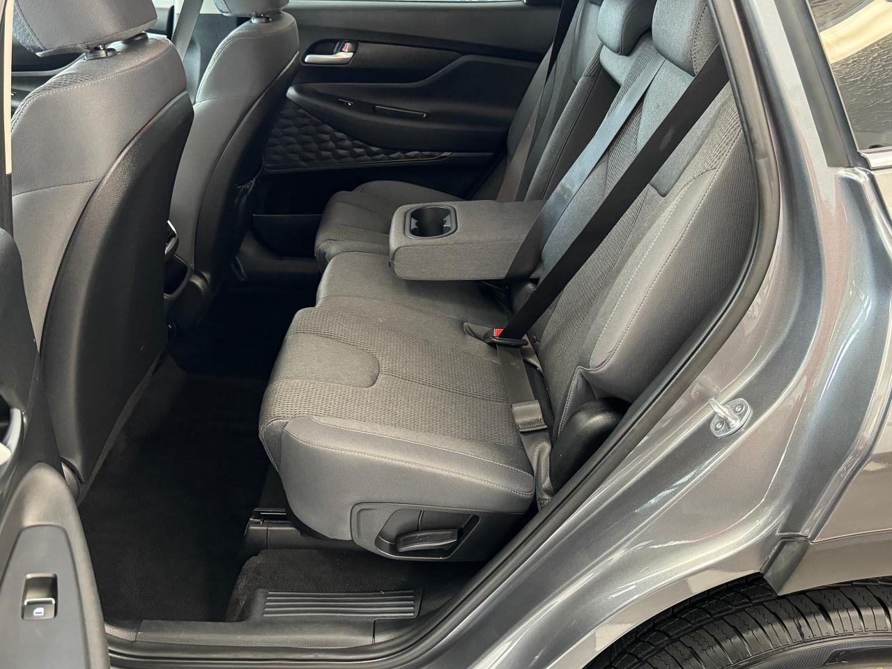 2019 Hyundai Santa Fe Preferred 2.0T AWD+New Tires & Brakes+CLEAN CARFAX - Photo #24