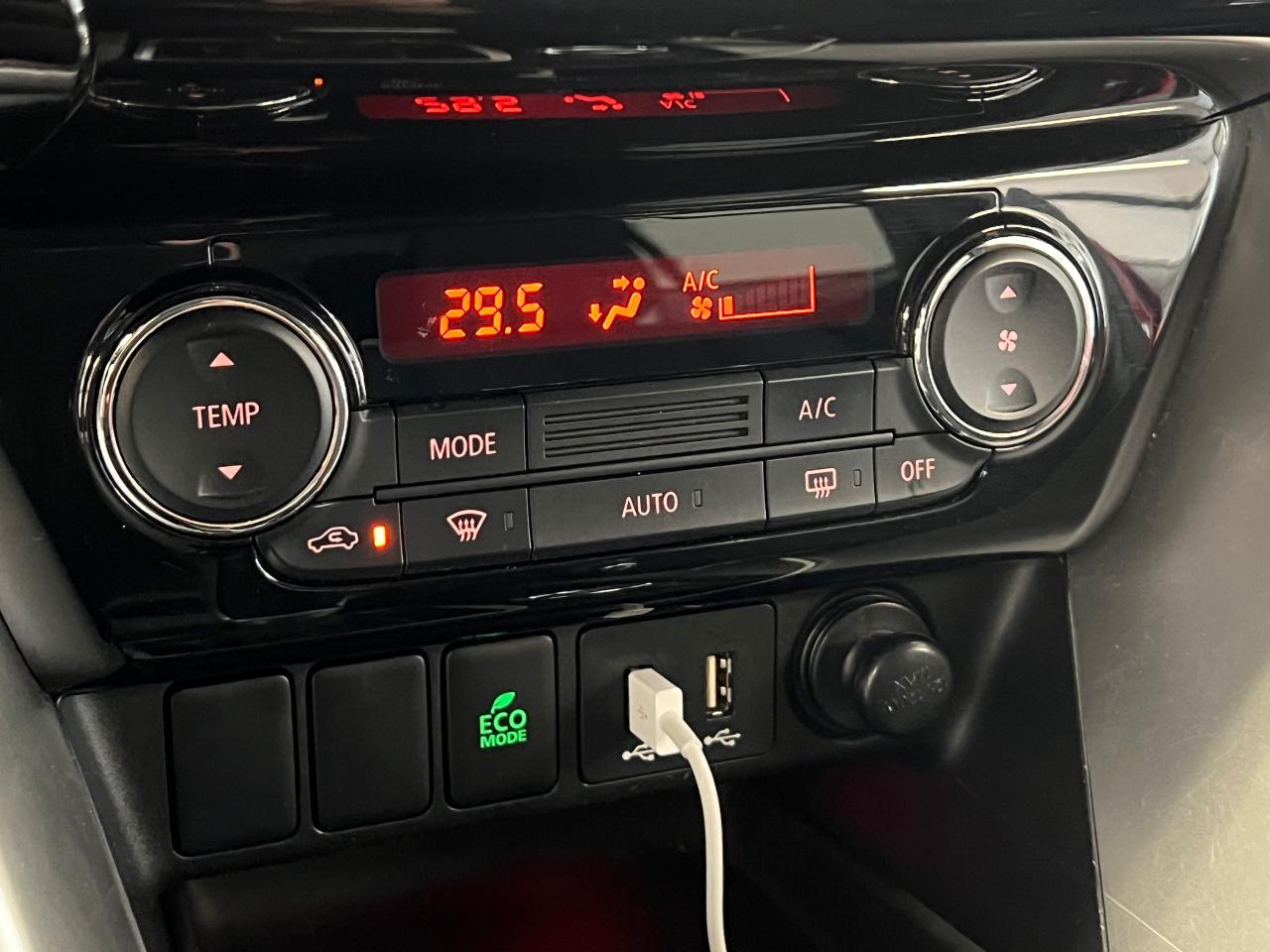 2022 Mitsubishi Eclipse Cross ES S-AWC+FORWARD COLLISION WARNING+APPLE PLAY - Photo #37