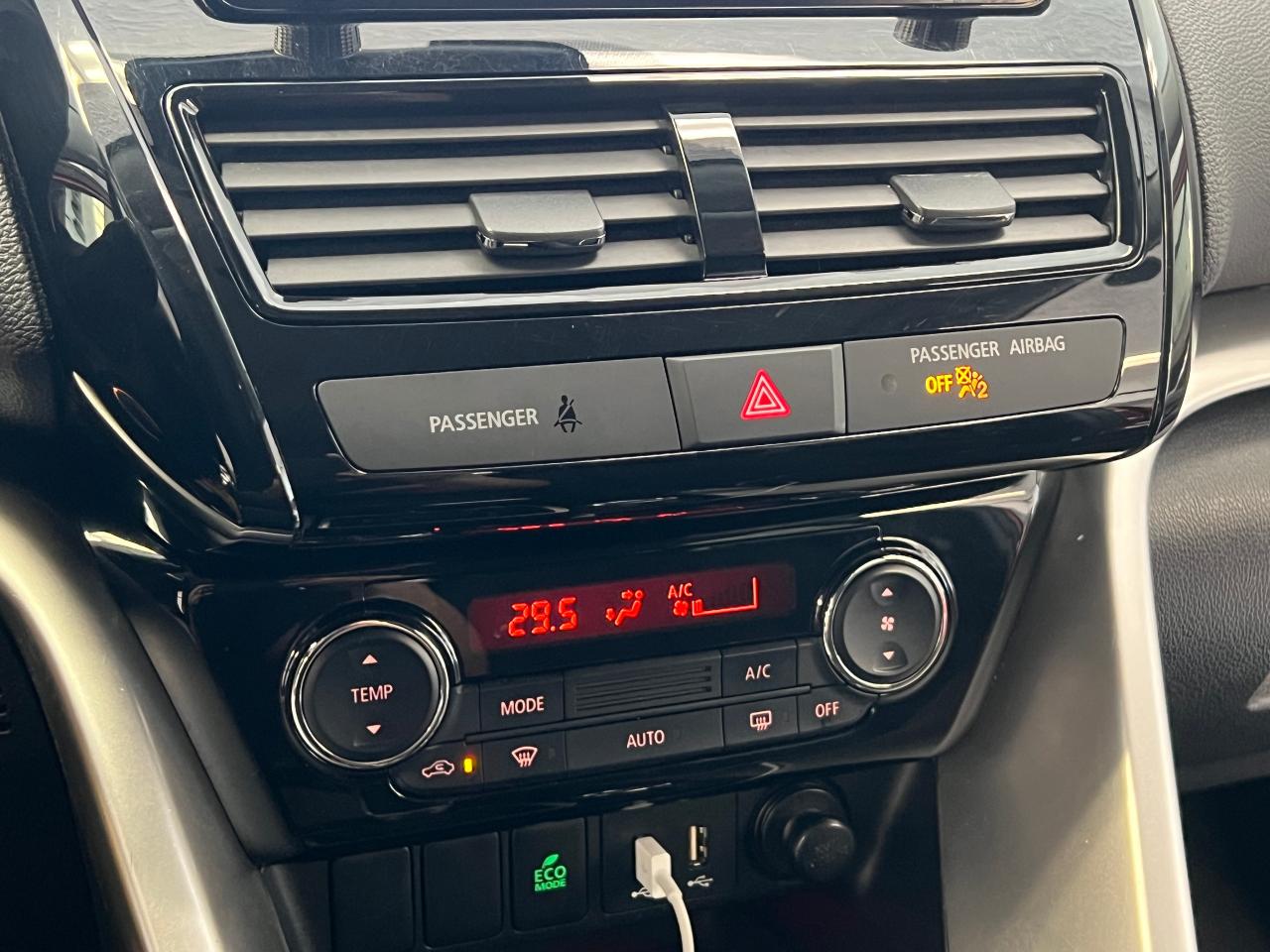 2022 Mitsubishi Eclipse Cross ES S-AWC+FORWARD COLLISION WARNING+APPLE PLAY - Photo #36