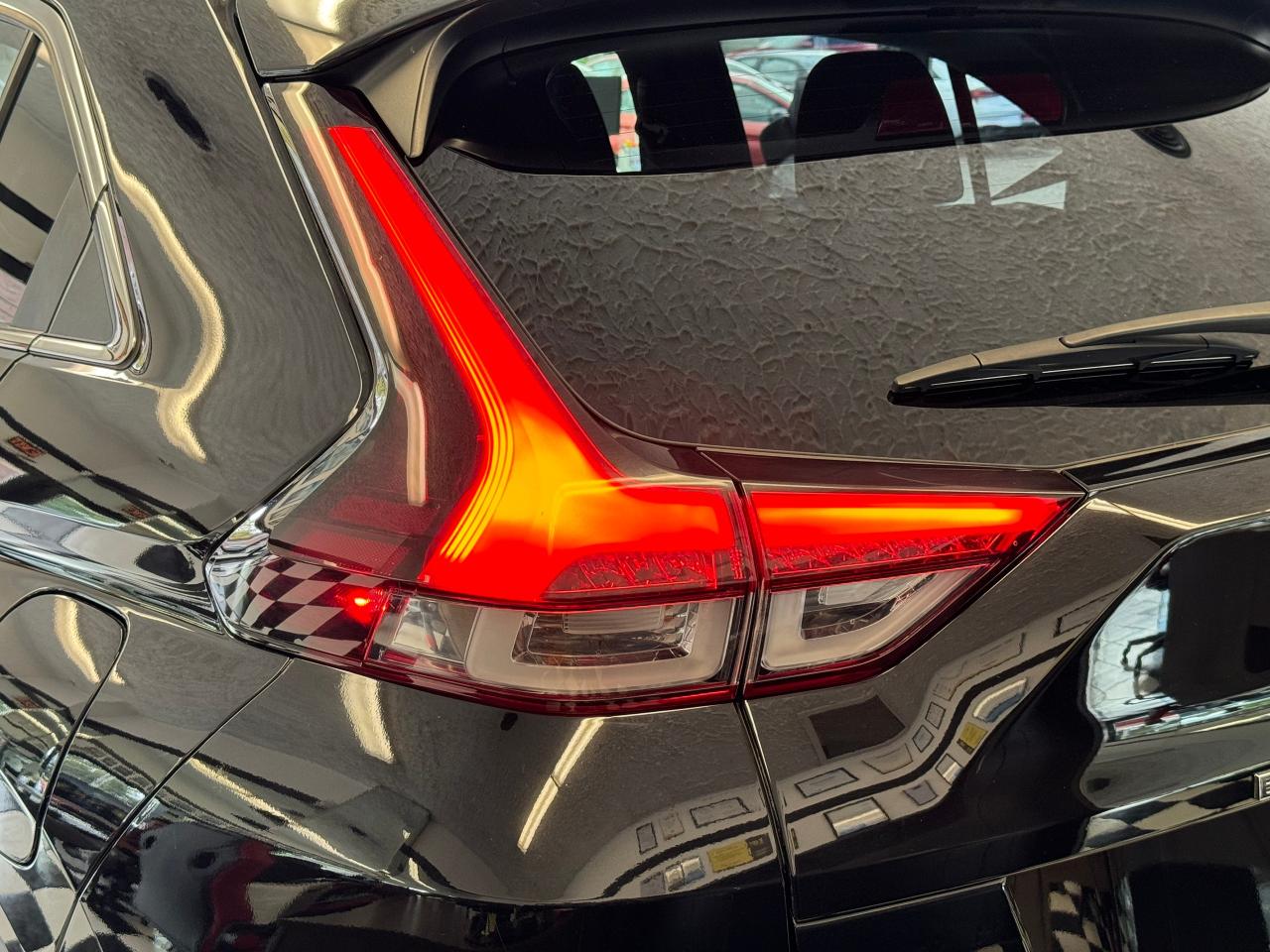 2022 Mitsubishi Eclipse Cross ES S-AWC+FORWARD COLLISION WARNING+APPLE PLAY Photo132