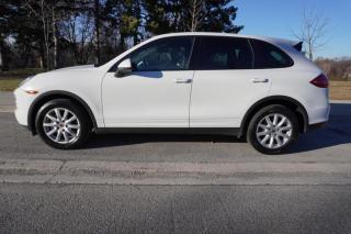 Used 2014 Porsche Cayenne V6 AWD / PREMIUM w NAVI / EXCELLENT SHAPE / LOCAL for sale in Etobicoke, ON