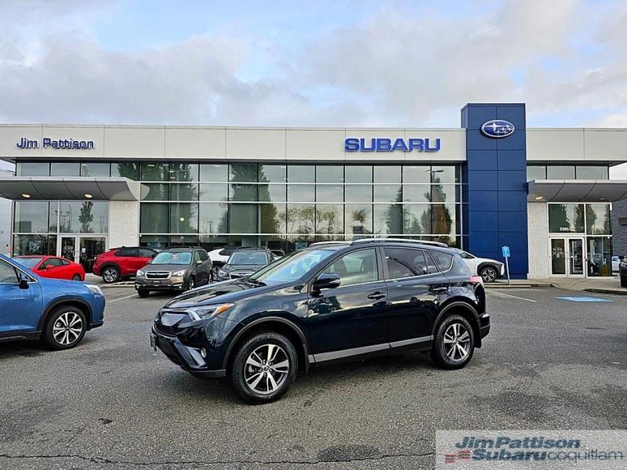 <div autocomment=true>Check out this 2018! <br><br> Very clean and very well priced! Top features include front fog lights, a rear window wiper, a power liftgate, and a split folding rear seat. It features an automatic transmission, front-wheel drive, and a 2.5 liter 4 cylinder engine. <br><br> Our experienced sales staff is eager to share its knowledge and enthusiasm with you. Wed be happy to answer any questions that you may have. Stop by our dealership or give us a call for more information. <br><br></div>