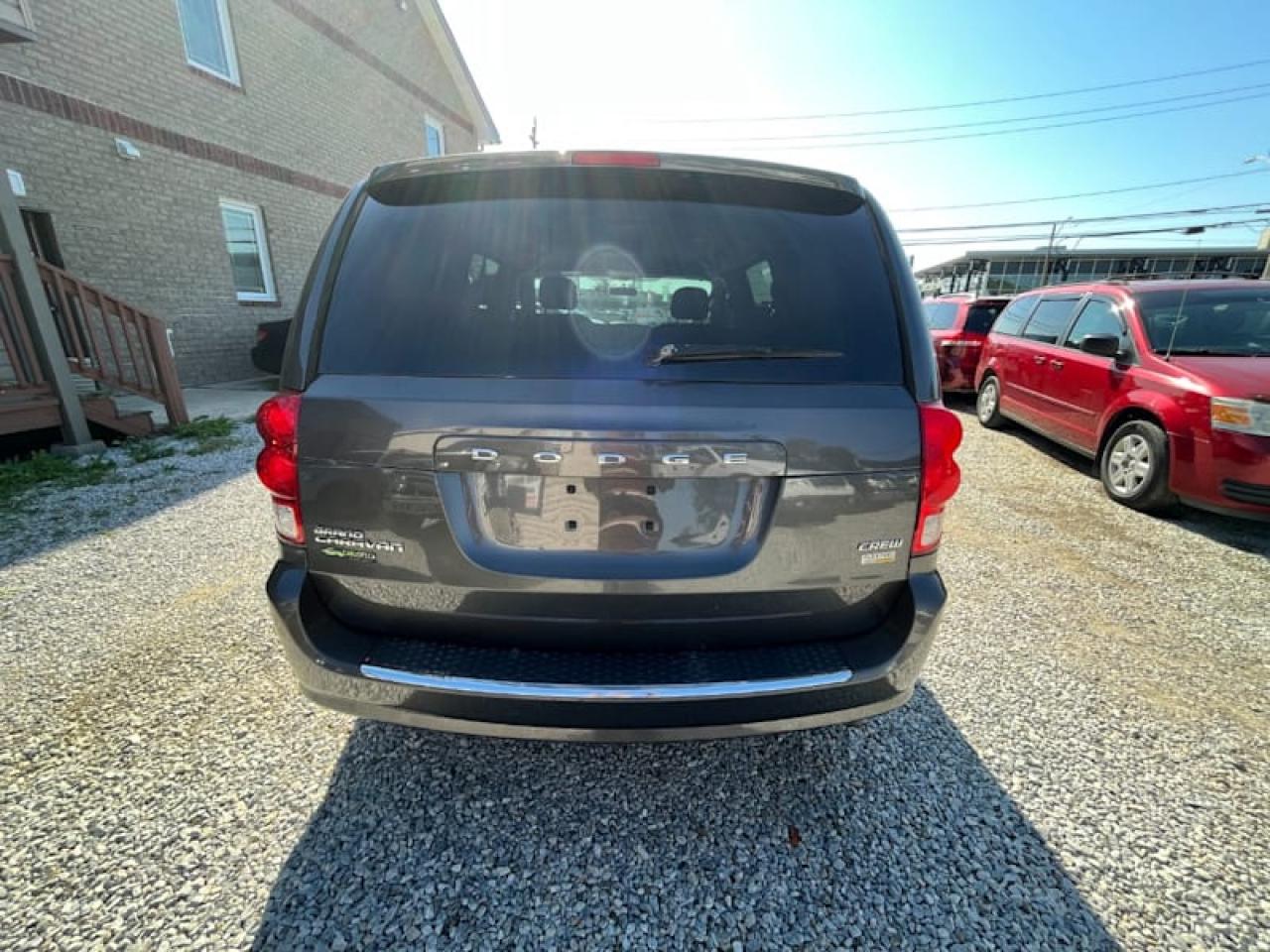 2016 Dodge Grand Caravan 4dr Wgn Crew with Safety and Warranty, Financing available Photo