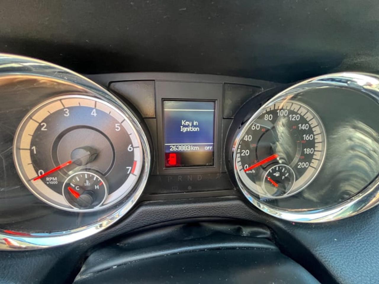 2016 Dodge Grand Caravan 4dr Wgn Crew with Safety and Warranty, Financing available Photo