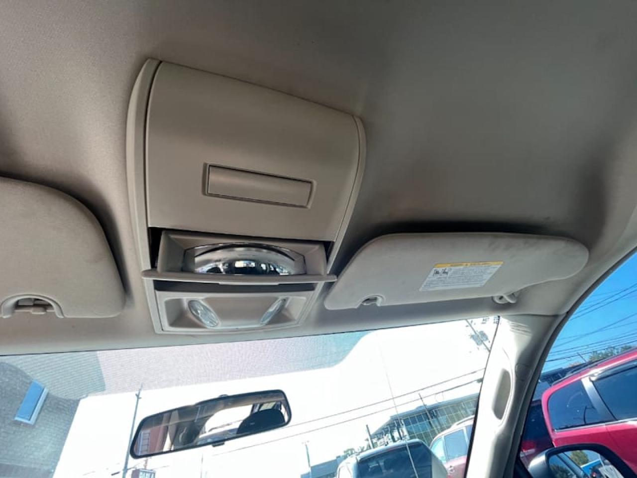 2016 Dodge Grand Caravan 4dr Wgn Crew with Safety and Warranty, Financing available Photo