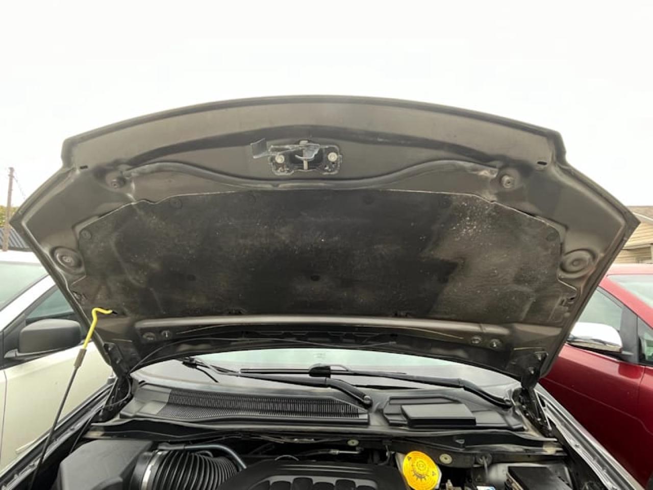 2016 Dodge Grand Caravan 4dr Wgn Crew with Safety and Warranty, Financing available Photo