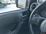 2017 Jeep Wrangler 4WD 4dr Willys Wheeler Photo39