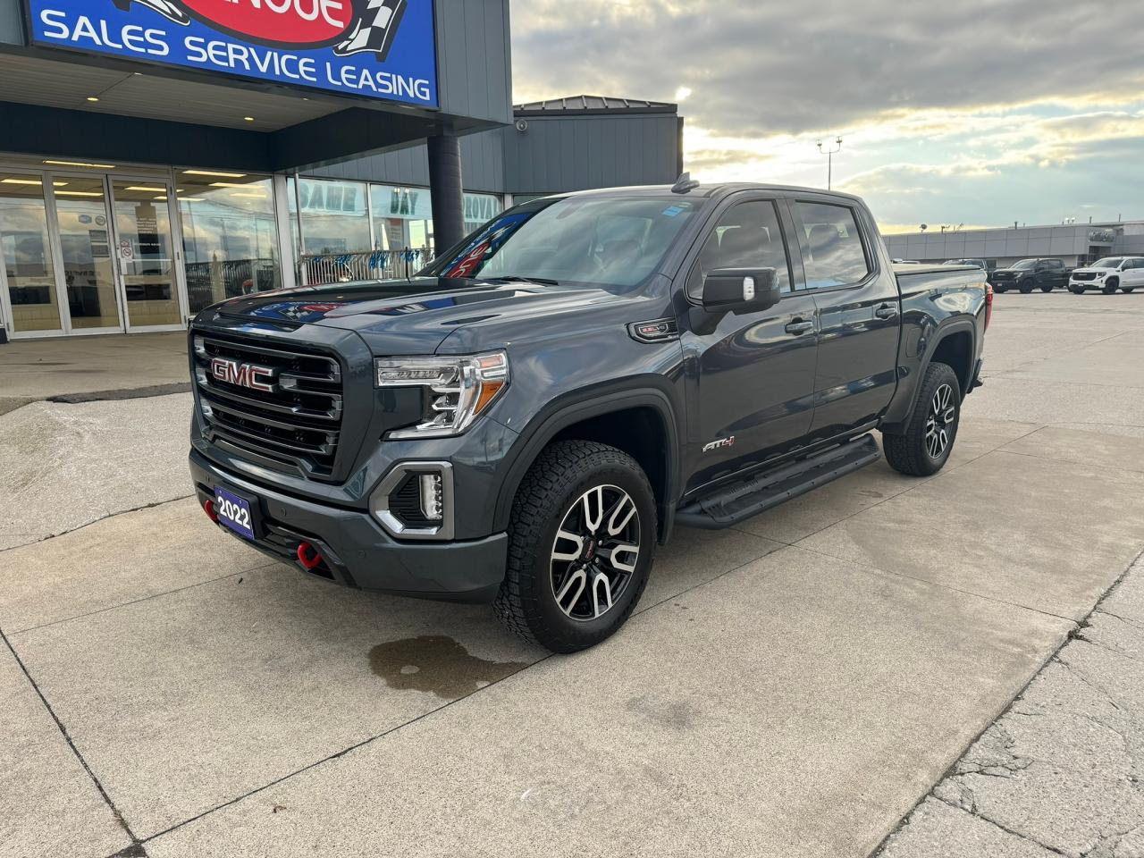 Used 2022 GMC Sierra 1500 4WD Crew Cab 147
