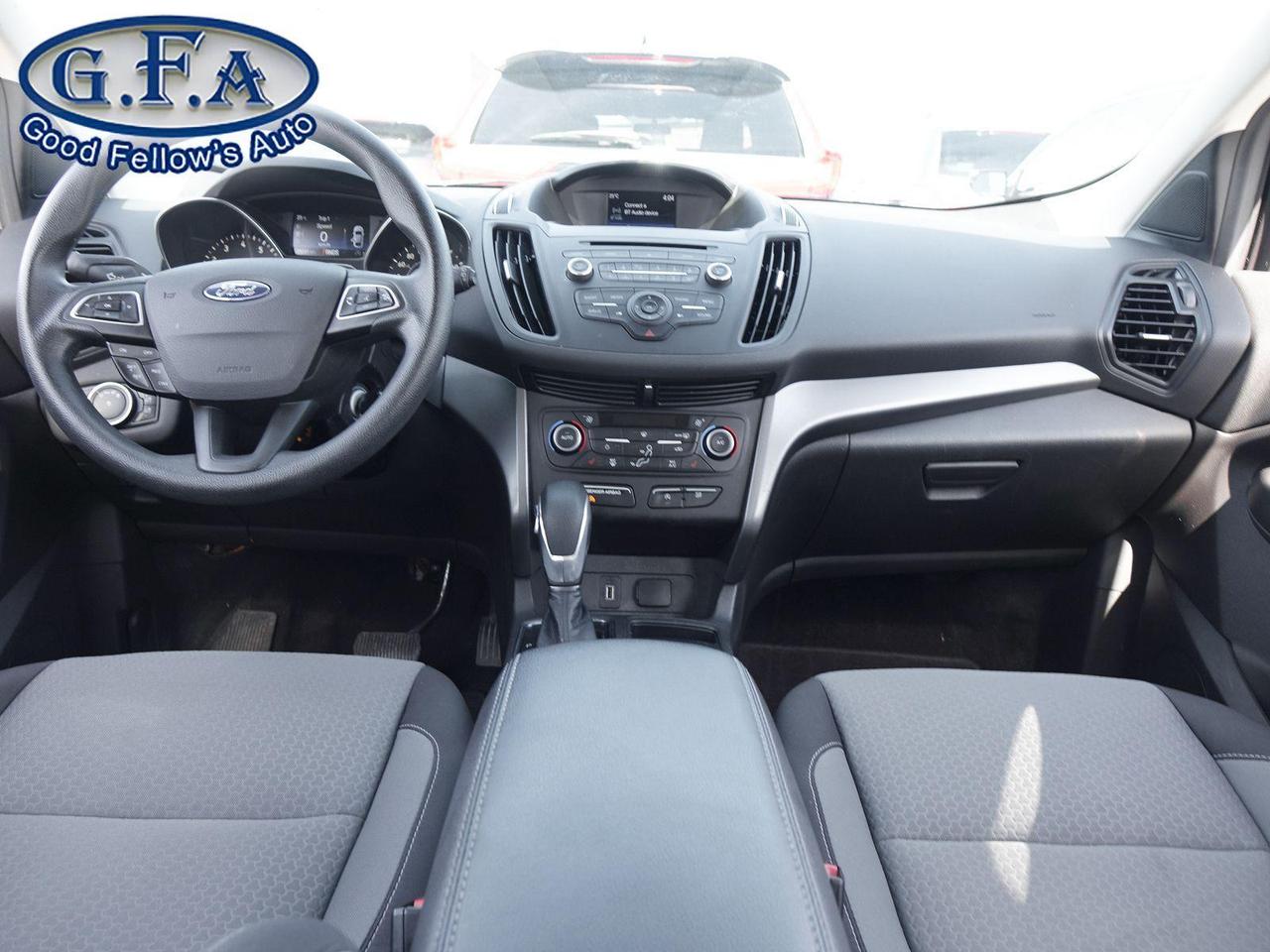 2018 Ford Escape SE MODEL, POWER SEATS, HEATED SEATS, REARVIEW CAME Photo