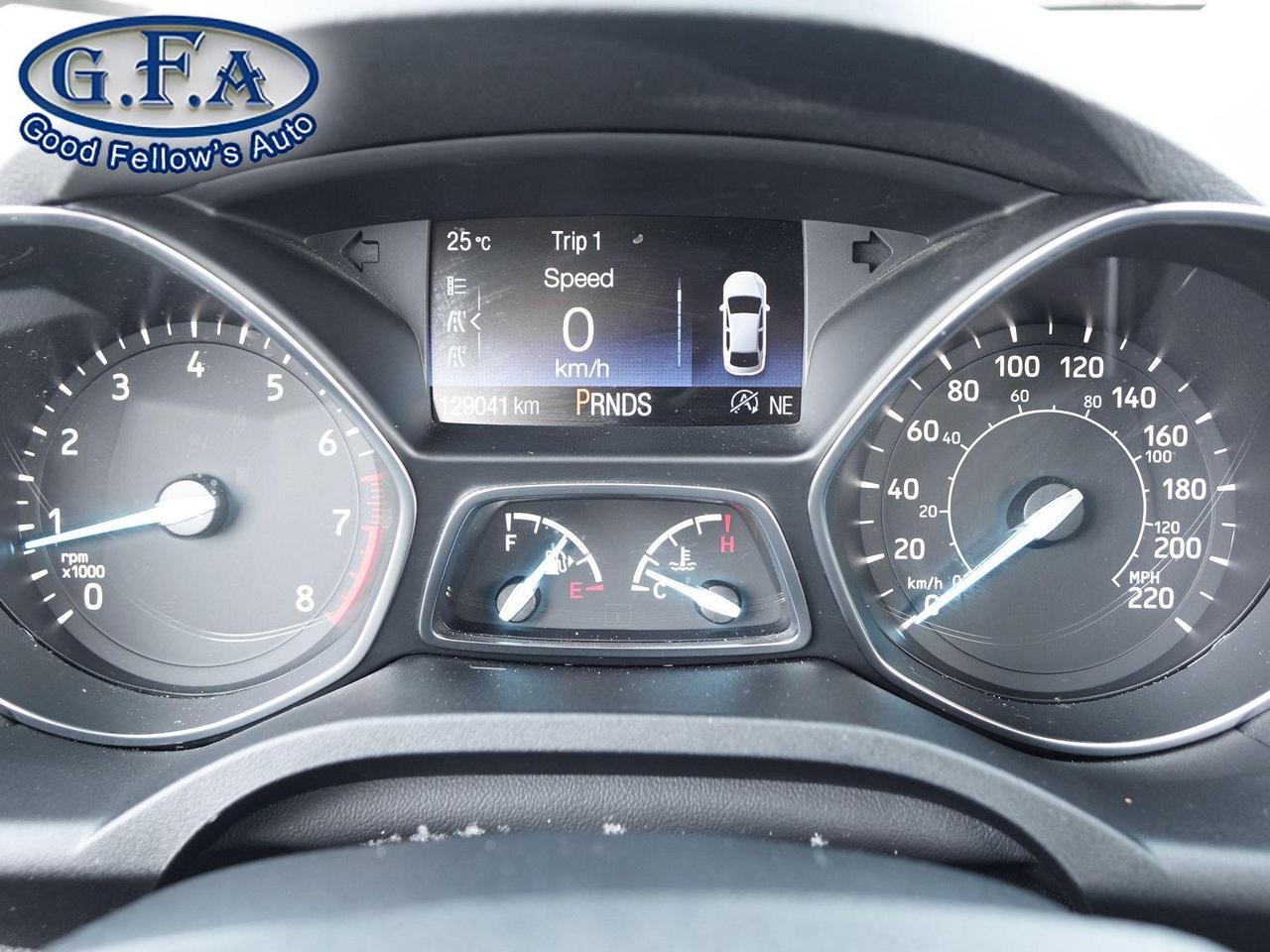 2018 Ford Escape SE MODEL, POWER SEATS, HEATED SEATS, REARVIEW CAME Photo