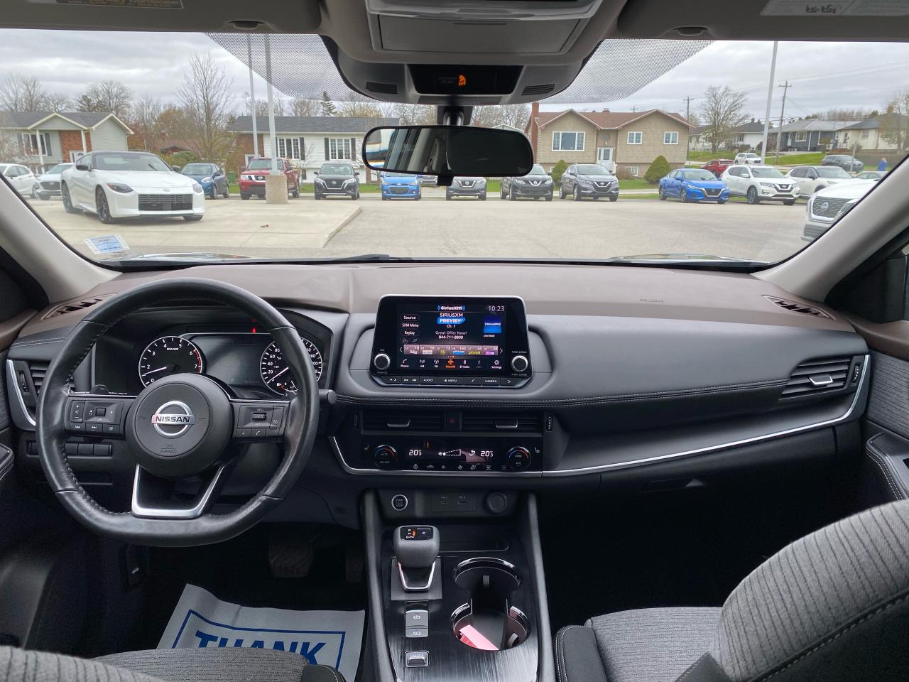 2021 Nissan Rogue S HEATED SEATS AND STEERING WHEEL - APPLE CAR PLAY!! Photo13