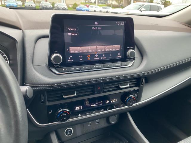 2021 Nissan Rogue S HEATED SEATS AND STEERING WHEEL - APPLE CAR PLAY!!