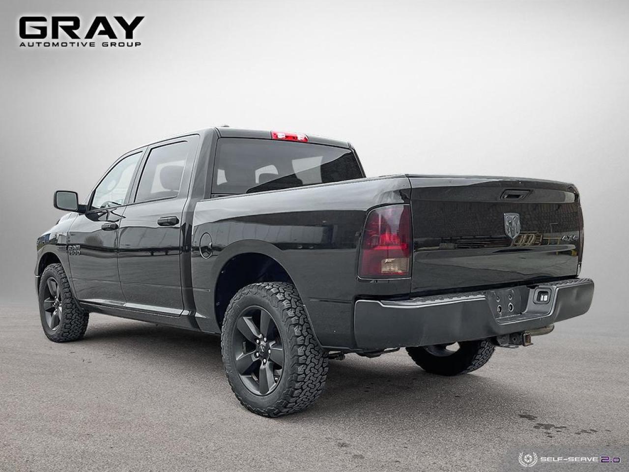 2015 RAM 1500  - Photo #3