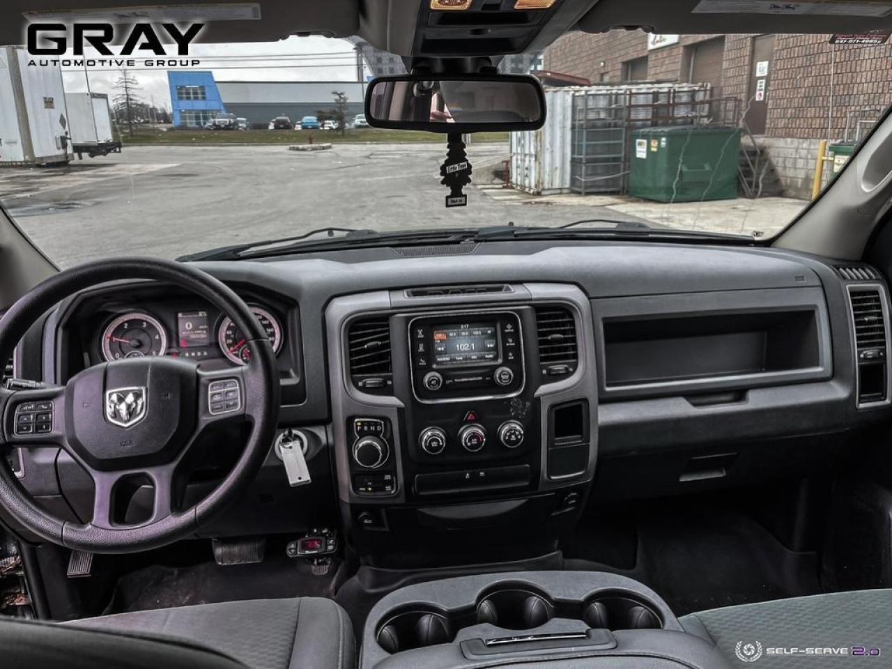 2015 RAM 1500  - Photo #14