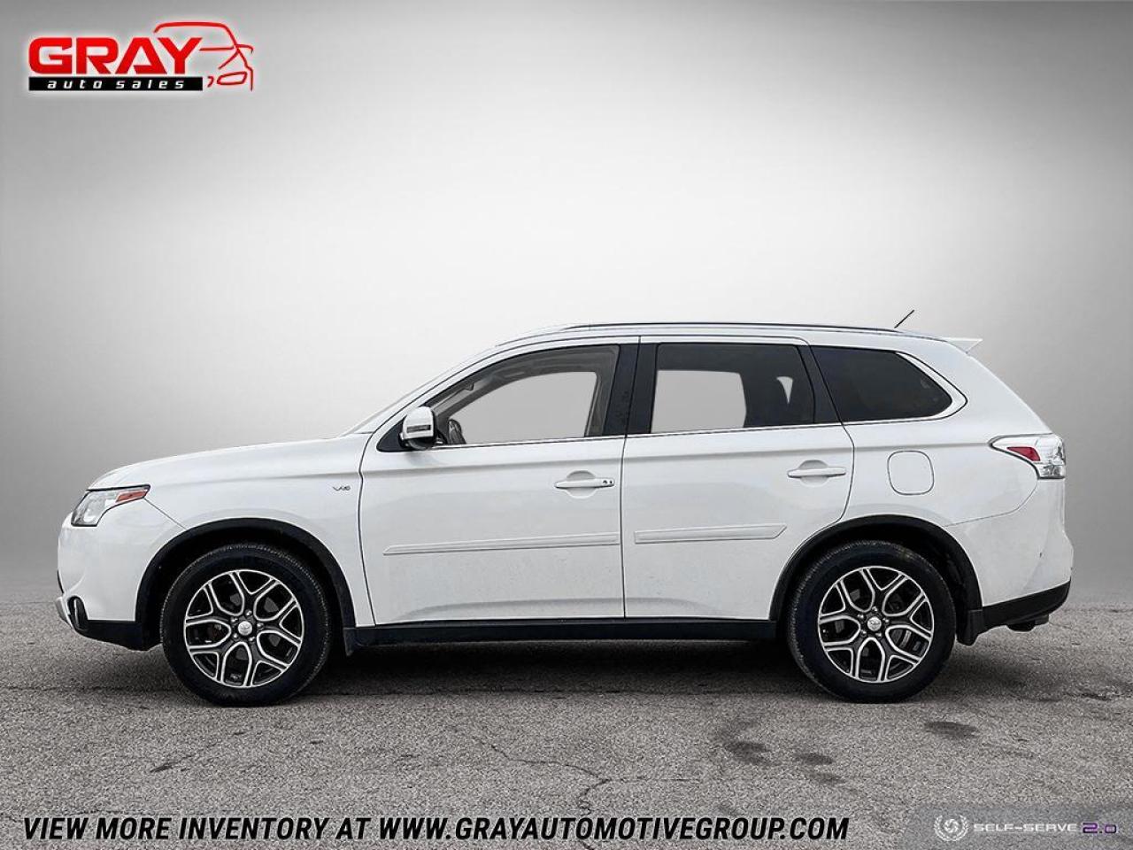 2015 Mitsubishi Outlander GT - Photo #2