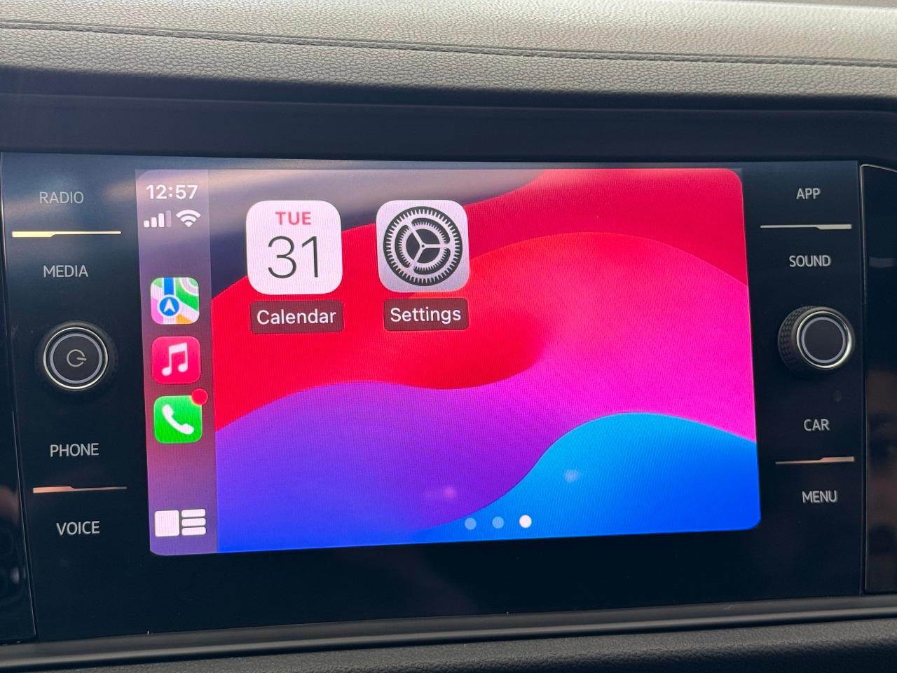 2019 Volkswagen Jetta Highline R-Line+Adaptive Cruise+CLEAN CARFAX Photo104
