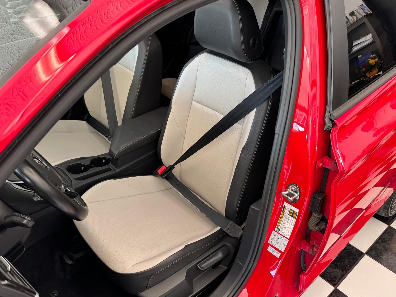 2019 Volkswagen Jetta Highline R-Line+Adaptive Cruise+CLEAN CARFAX - Photo #22